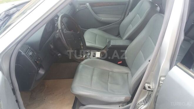 Mercedes C 230 1998, 207,601 km - 2.3 l - Sabirabad