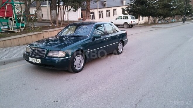 Mercedes C 280 1996, 275,000 km - 2.8 l - Şamaxı