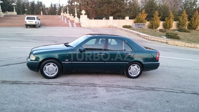 Mercedes C 280 1996, 275,000 km - 2.8 l - Şamaxı