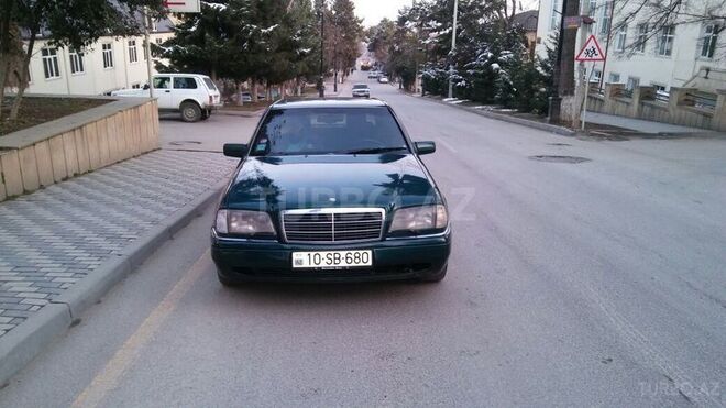 Mercedes C 280 1996, 270,000 km - 2.8 l - Şamaxı