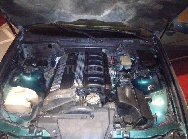 BMW 320 1992, 555,000 km - 0.2 л - Bakı