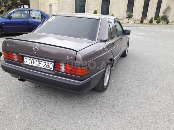 Mercedes 190 1991, 240,000 km - 2.0 l - Bakı