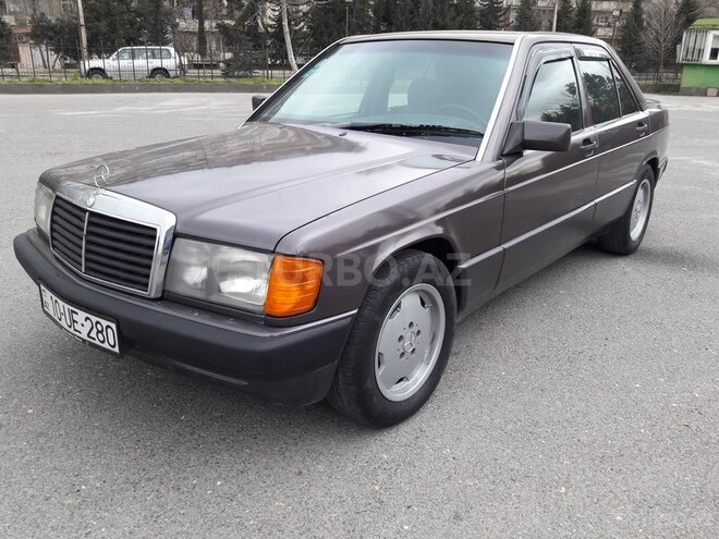 Mercedes 190 1991, 240,000 km - 2.0 l - Bakı