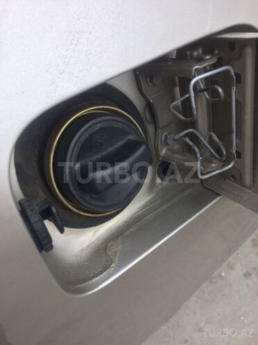 Mercedes E 240 1998, 178,000 km - 2.4 l - Bakı