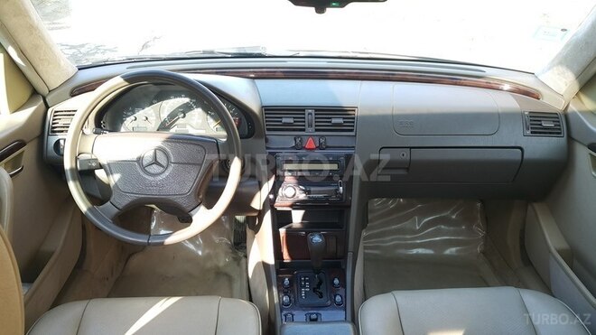 Mercedes C 230 1997, 194,000 km - 2.3 l - Bakı