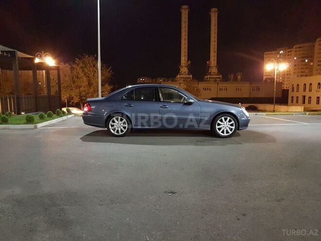 Mercedes E 320 2002, 162,088 km - 3.2 l - Bakı
