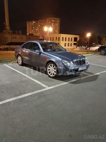 Mercedes E 320 2002, 162,088 km - 3.2 l - Bakı