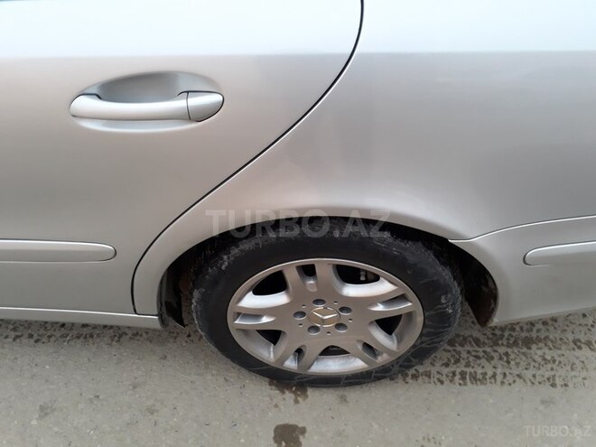 Mercedes E 220 2002, 363,425 km - 2.2 l - Bakı