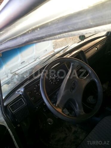 LADA (VAZ) 2107 2005, 120,000 km - 0.2 l - Salyan