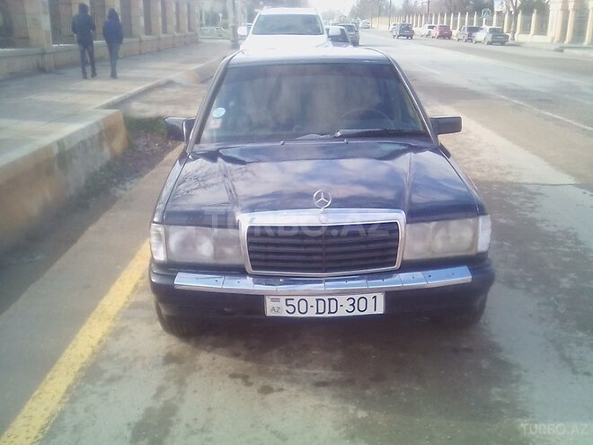 Mercedes 190 1989, 35,248 km - 2.0 л - Şirvan