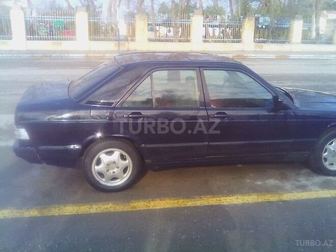 Mercedes 190 1989, 35,248 km - 2.0 л - Şirvan