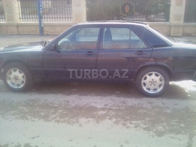 Mercedes 190 1989, 35,248 km - 2.0 л - Şirvan