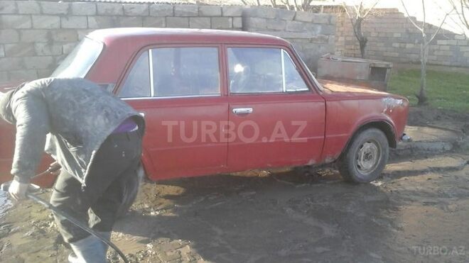 LADA (VAZ) 21011 1981, 480,000 km - 1.3 l - Saatlı