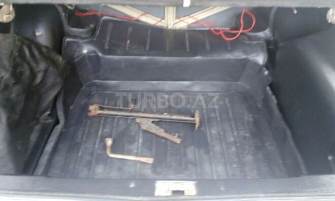 LADA (VAZ) 2106 1983, 347,000 km - 1.3 l - Bakı