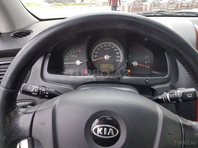 Kia Sportage 2010, 203,000 km - 2.0 l - Bakı