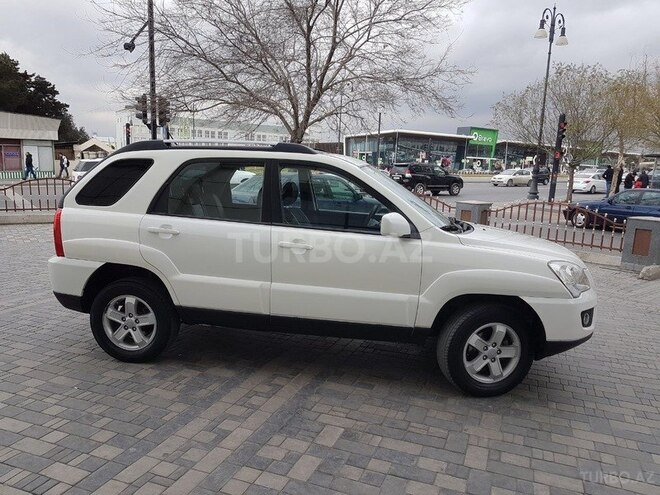 Kia Sportage 2010, 203,000 km - 2.0 l - Bakı