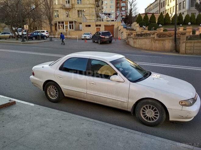 Kia Clarus 1998, 272,000 km - 2.0 l - Bakı