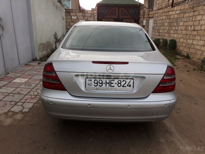 Mercedes E 220 2002, 363,455 km - 2.2 l - Bakı