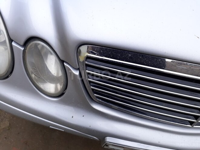 Mercedes E 220 2002, 363,455 km - 2.2 l - Bakı