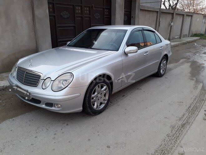 Mercedes E 220 2002, 363,455 km - 2.2 l - Bakı