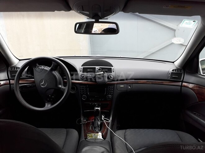 Mercedes E 220 2002, 363,455 km - 2.2 l - Bakı