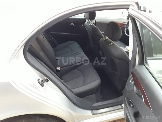 Mercedes E 220 2002, 363,455 km - 2.2 l - Bakı