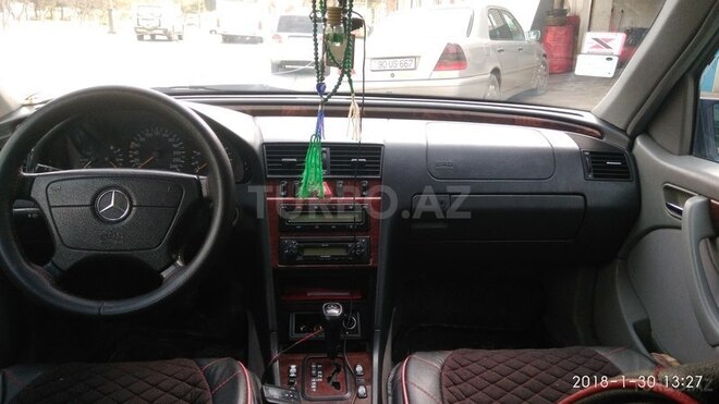 Mercedes C 200 1999, 257,000 km - 2.0 l - Bakı