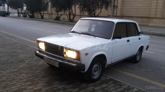 LADA (VAZ) 2107 2001, 199,000 km - 1.6 l - Bakı