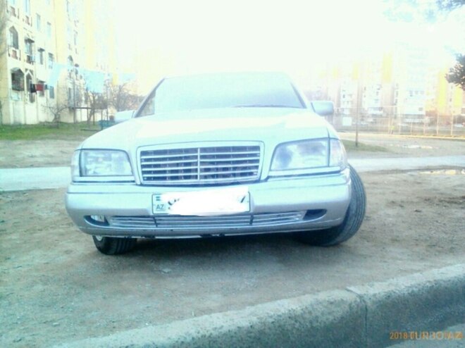 Mercedes C 180 1995, 264,500 km - 1.8 l - Bakı