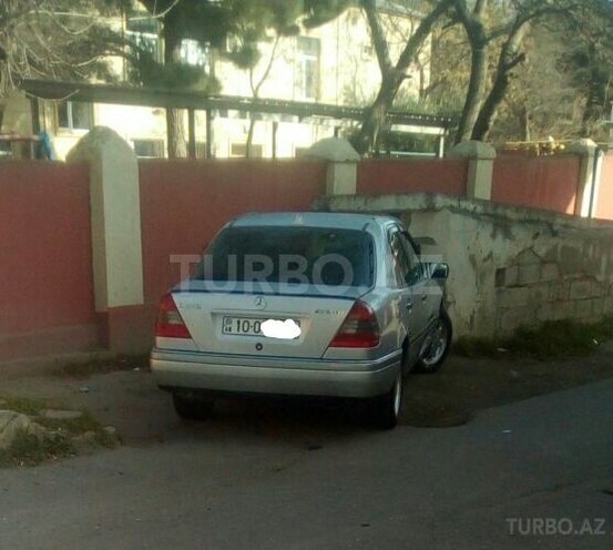 Mercedes C 200 1995, 250,000 km - 2.0 l - Bakı