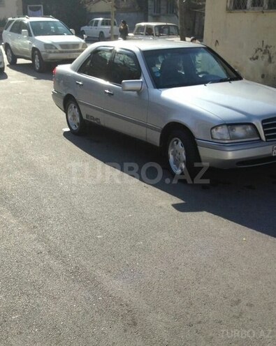 Mercedes C 200 1995, 250,000 km - 2.0 l - Bakı