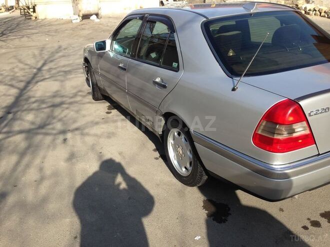 Mercedes C 200 1995, 250,000 km - 2.0 l - Bakı
