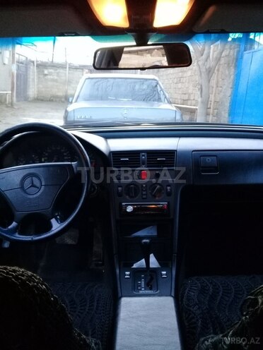 Mercedes C 220 1993, 366,330 km - 2.2 л - Bakı