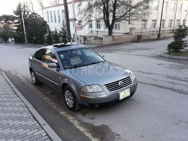 Volkswagen Passat 2001, 169,000 km - 1.8 l - Şamaxı