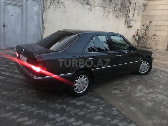 Mercedes C 180 1998, 261,000 km - 1.8 l - Bakı