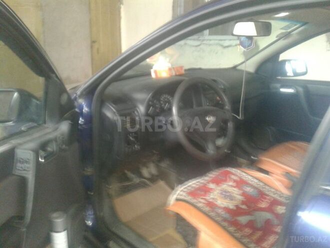 Opel Astra 2000, 323,000 km - 1.6 l - Xaçmaz