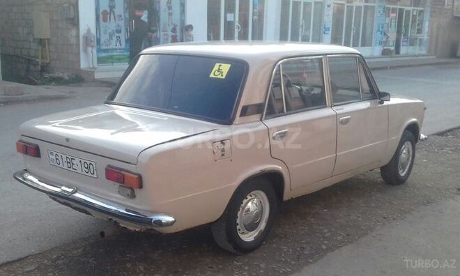 LADA (VAZ) 21013 1984, 250,000 km - 1.3 l - Sabirabad