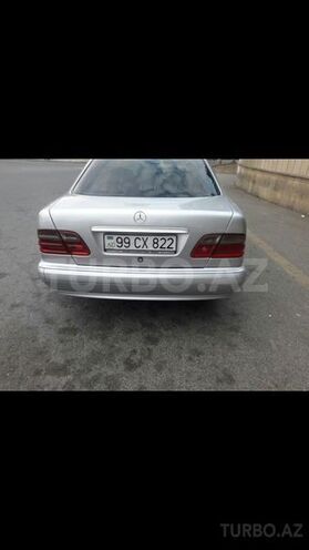 Mercedes E 220 1998, 489,000 km - 2.2 л - Bakı