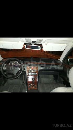 Mercedes E 220 1998, 489,000 km - 2.2 л - Bakı