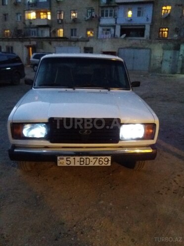 LADA (VAZ) 2107 2004, 97,000 km - 8.0 л - Bakı