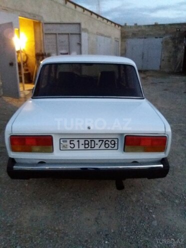 LADA (VAZ) 2107 2004, 97,000 km - 8.0 л - Bakı