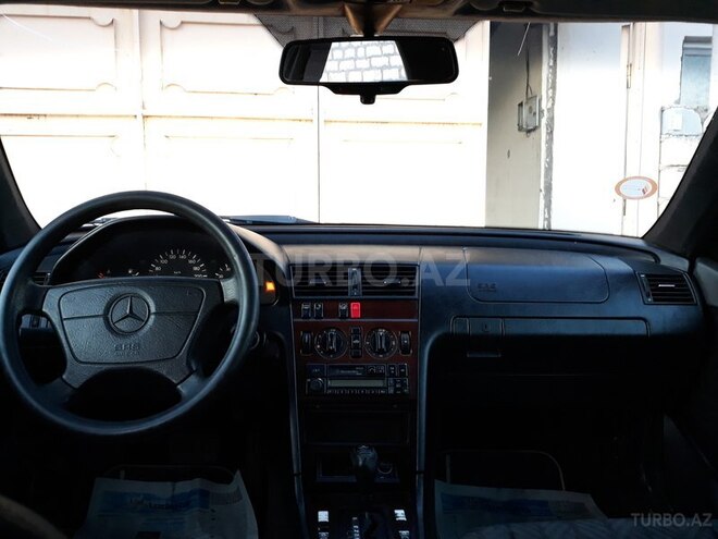 Mercedes A 180 1995, 48,000 km - 1.8 l - Qazax