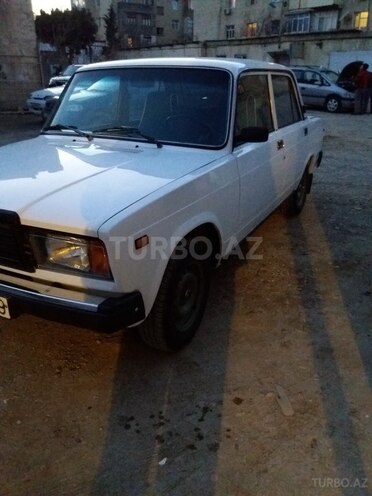 LADA (VAZ) 2107 2004, 42,000 km - 8.5 л - Bakı