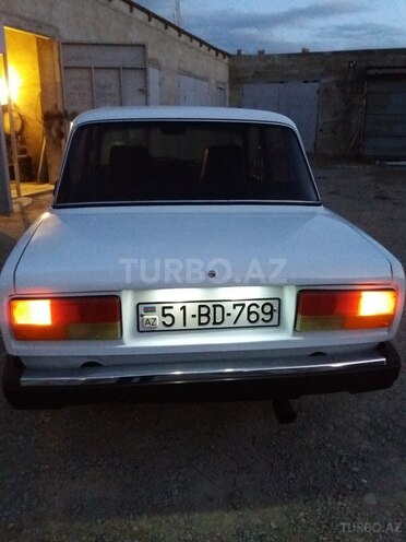 LADA (VAZ) 2107 2004, 42,000 km - 8.5 л - Bakı