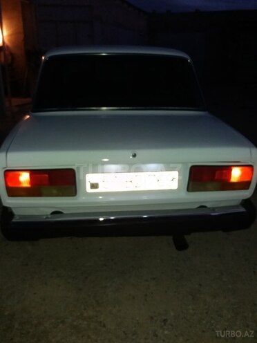 LADA (VAZ) 2107 2004, 42,000 km - 8.5 л - Bakı