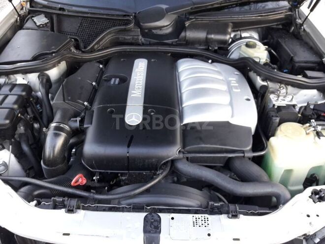 Mercedes E 270 2000, 247,000 km - 2.7 l - Bakı