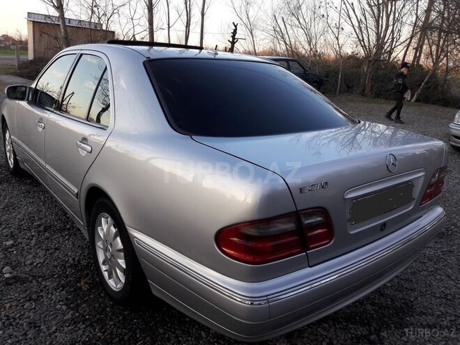 Mercedes E 270 1999, 247,500 km - 2.7 л - Bakı