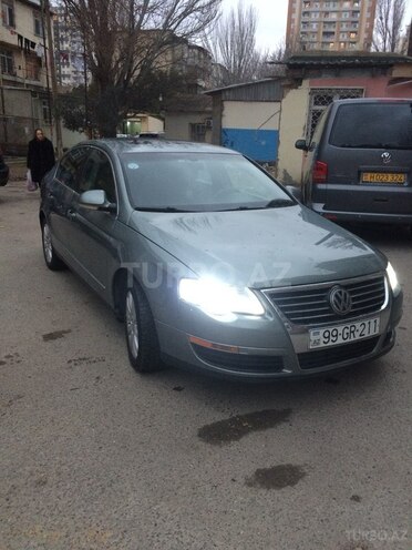 Volkswagen Passat 2005, 123,000 km - 2.0 l - Bakı
