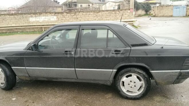 Mercedes 190 1991, 320,000 km - 1.8 л - Balakən