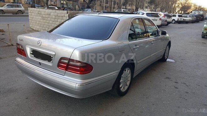 Mercedes E 270 2000, 254,600 km - 2.7 л - Bakı